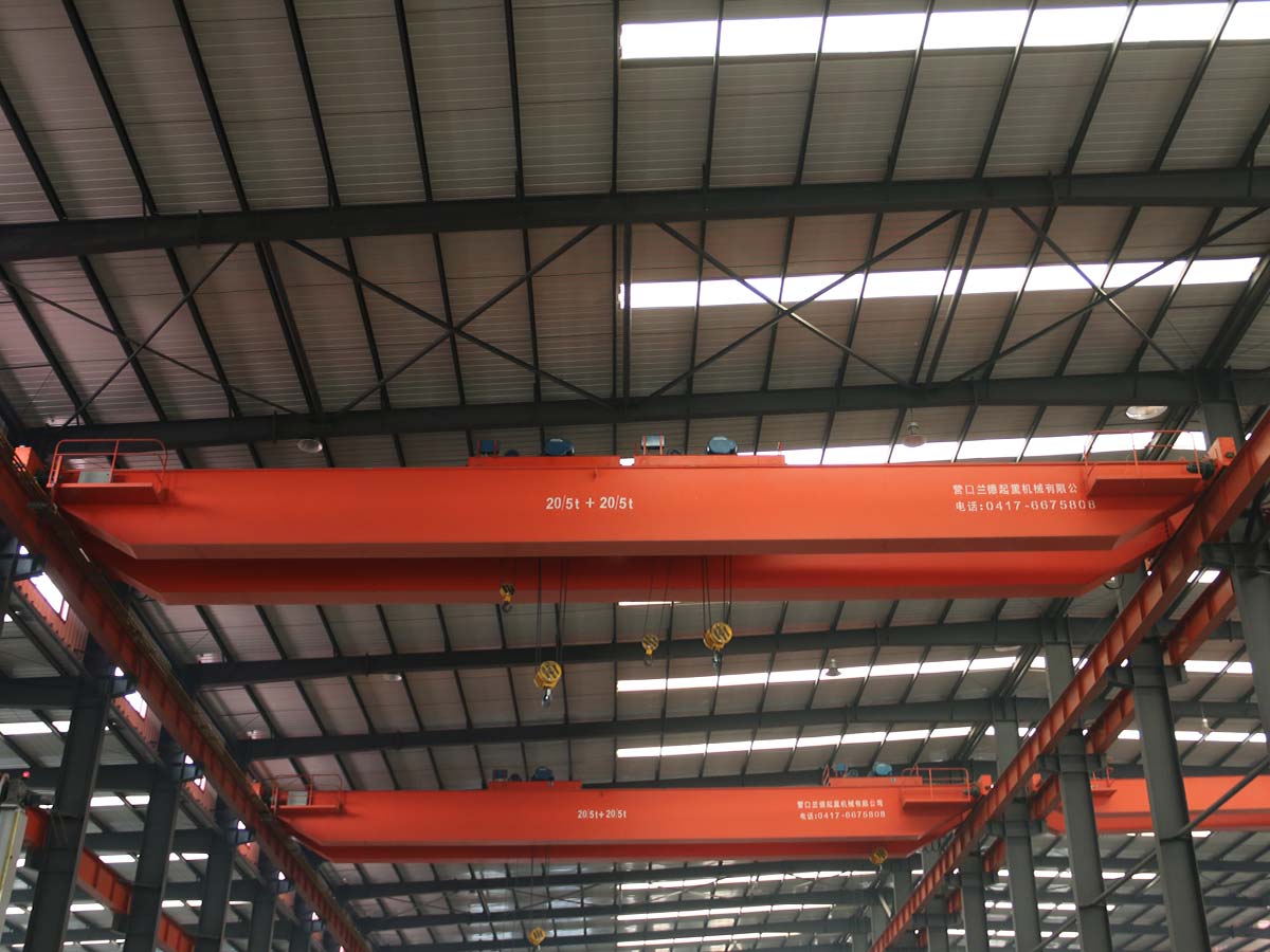 LHE型20+20噸電動葫蘆橋式起重機