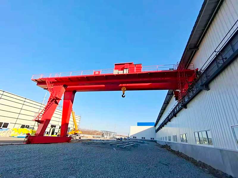 鞍山福瑞特金屬制品有限公司32噸半湖北門式起重機(jī)